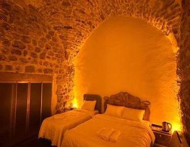 Comfort Triple Room with Shower