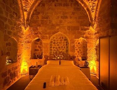 Deluxe Double Room with Shower