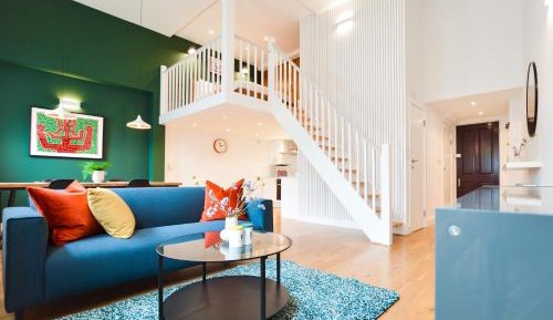 Deluxe Mezzanine Studio Apartment