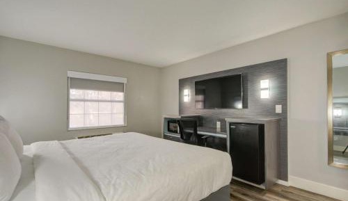 Suite with Loft - Non-Smoking