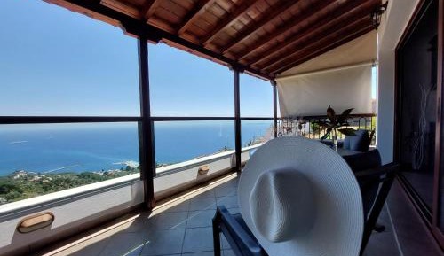 One-Bedroom House - Sunlight
