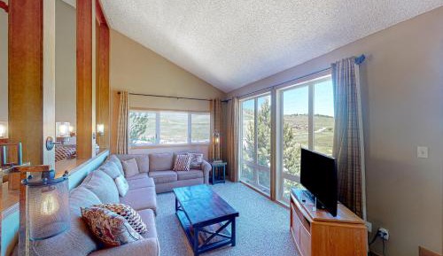 One Bedroom Apartment