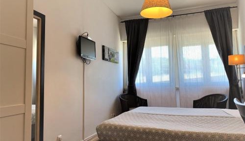 Double or Twin Room with Private Bathroom