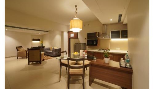 Royal Silk Suite with Balcony