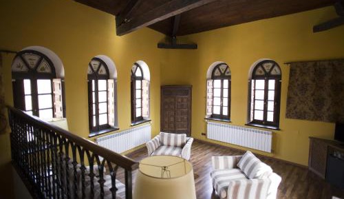 Superior Family Room