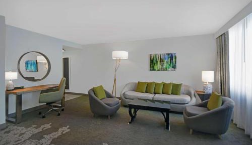 Junior Suite with King Bed