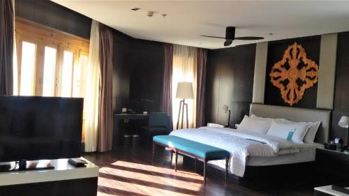Corner Suite, Suite, 1 King, Sofa bed