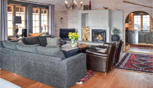 Four-Bedroom Holiday Home