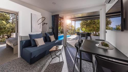 Family Holiday Home 1 module with pool