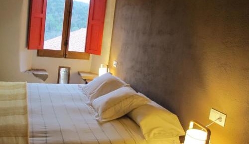 Quadruple Room with Private Bathroom