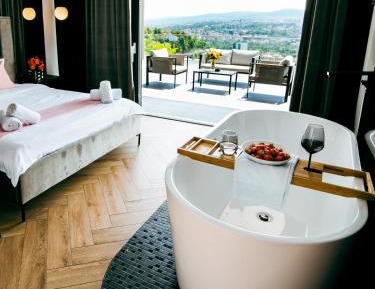 Penthouse Apartment