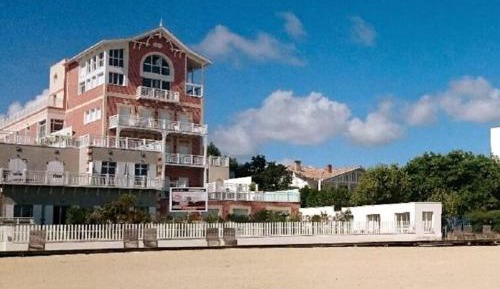 Deluxe Double Studio