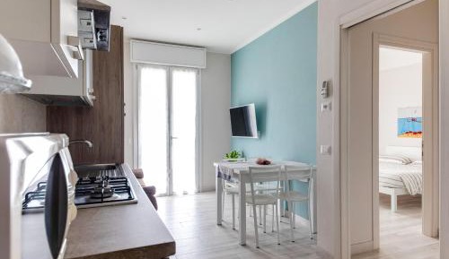 Apartment with Balcony