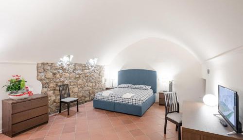 Large Double or Twin Room