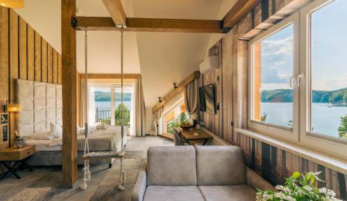King Room with Lake View