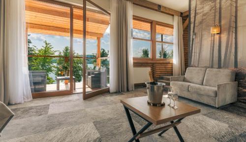 King Room with Lake View
