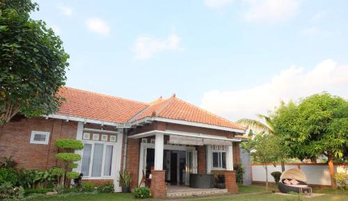 Three-Bedroom Villa