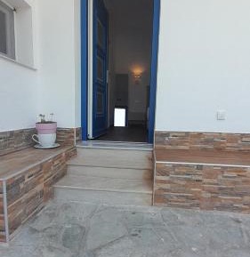 Deluxe Studio