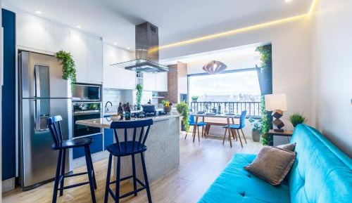 Apartment with Balcony