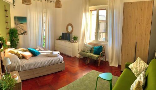 Apartment with Balcony