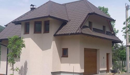 Two-Bedroom Apartment with Balcony