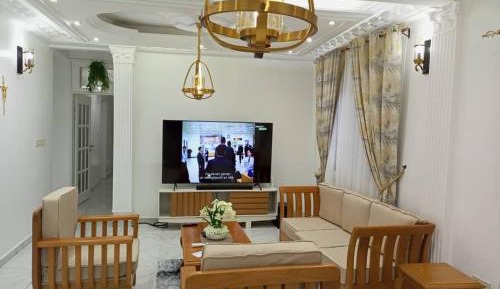 Deluxe Apartment