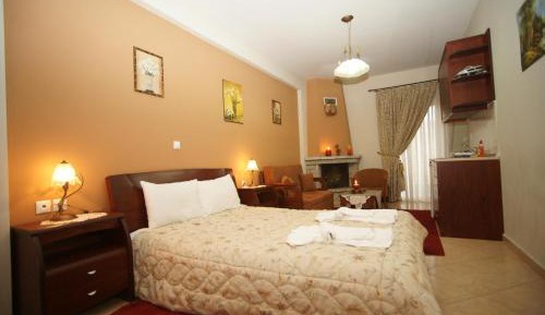 Suite with Lake View