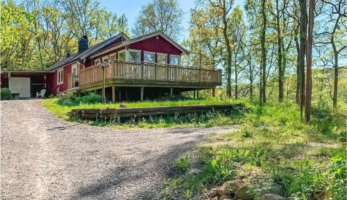 Two-Bedroom Holiday Home