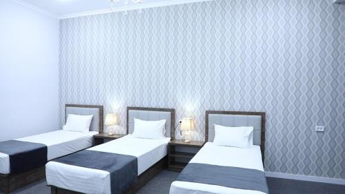 Triple Room with Bathroom