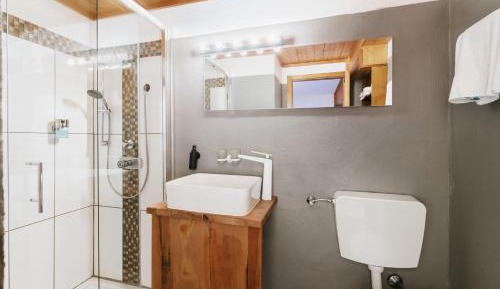 Small Twin Room