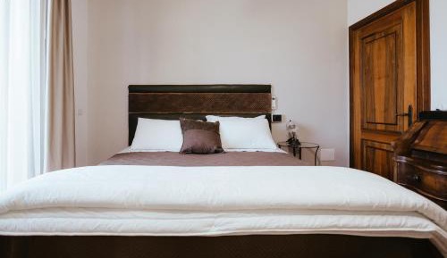 Quadruple Room with Private Bathroom