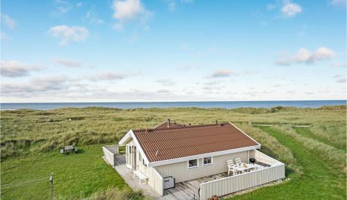 Two-Bedroom Holiday Home