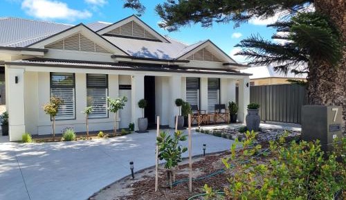 Studio with Garden View