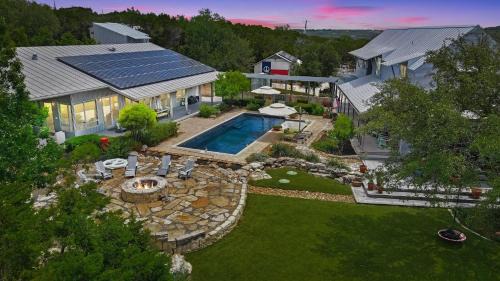 Five-Bedroom Holiday Home