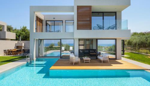 Villa with Sea View