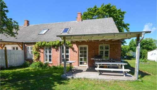 Four-Bedroom Holiday Home