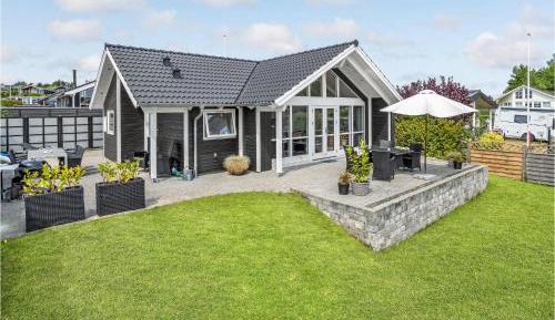 Two-Bedroom Holiday Home