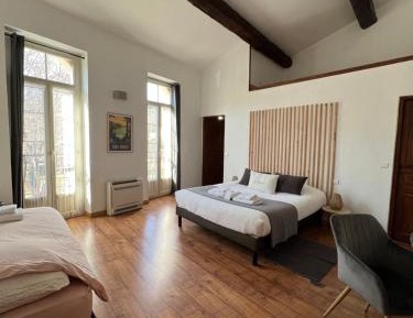 Suite with Mountain View