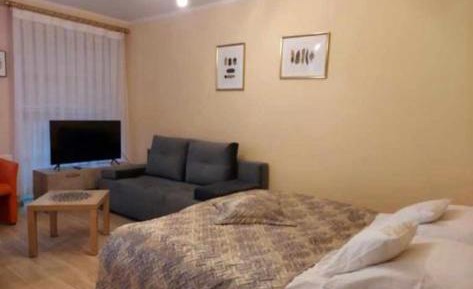 Apartment - 12a/17 Cicha Street