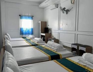 4-Bed Mixed Dormitory Room