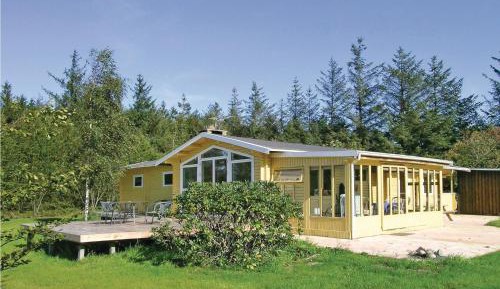 Four-Bedroom Holiday Home