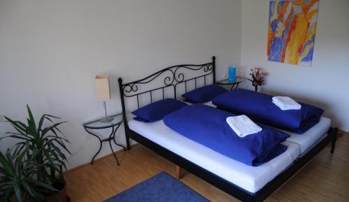 Double Room with Balcony and Garden View