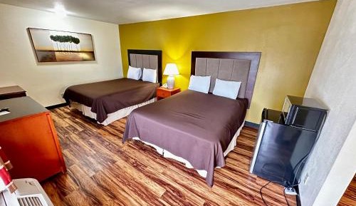 Queen Room with Two Queen Beds