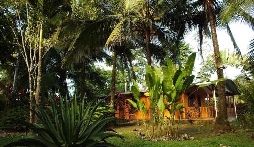 Two-Bedroom Apartment with Garden View (4 Adults)