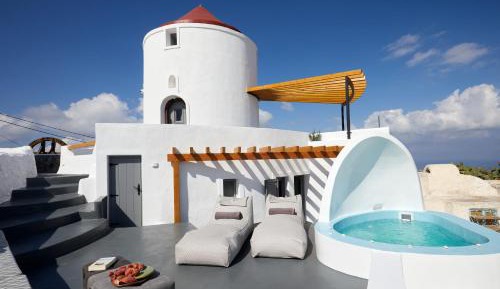 Grand Suite with 2 bedroοms & outdoor private heated jetted tub