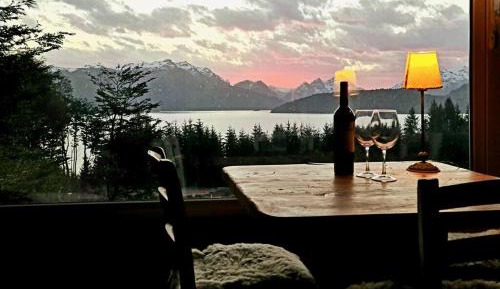 Apartment with Lake View