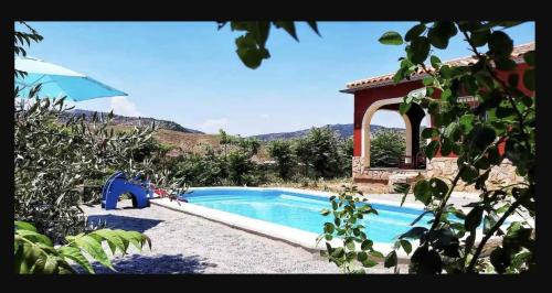 Villa with Garden View
