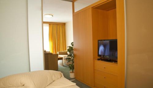 Standard Two-Bedroom Suite