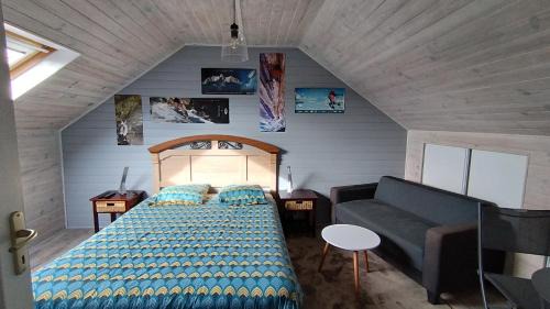 Double Room with Private External Bathroom