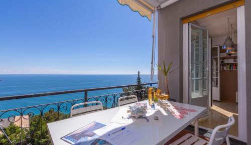Apartment with Sea View